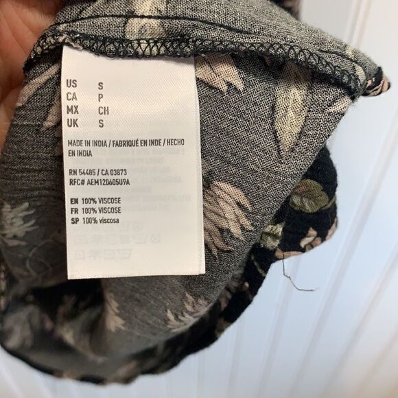 American Eagle NWT floral dress - Picture 4 of 5